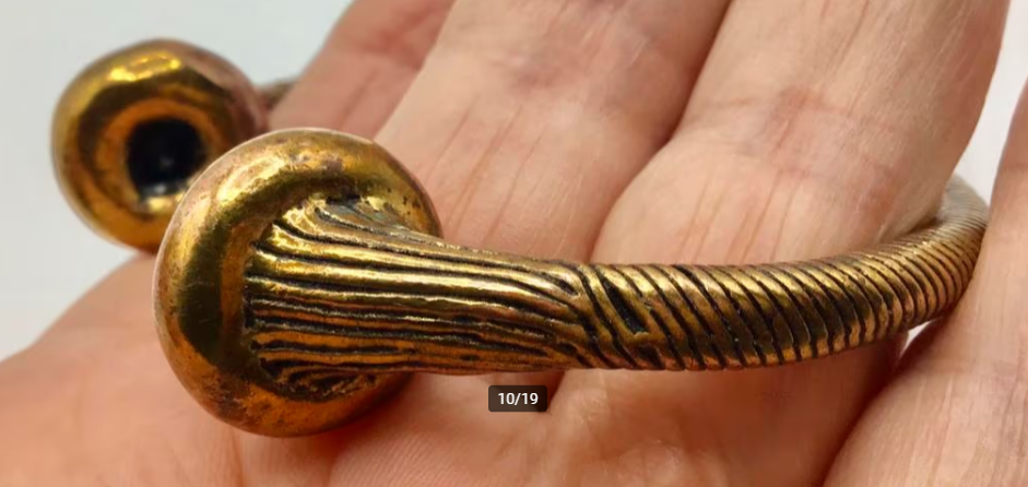 Vintage armband Keltisch Gallisch brons goud schat van Tayac