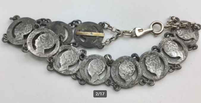 Armband van Wilhelmina dubbeltjes Armband van Wilhelmina dubbeltjes