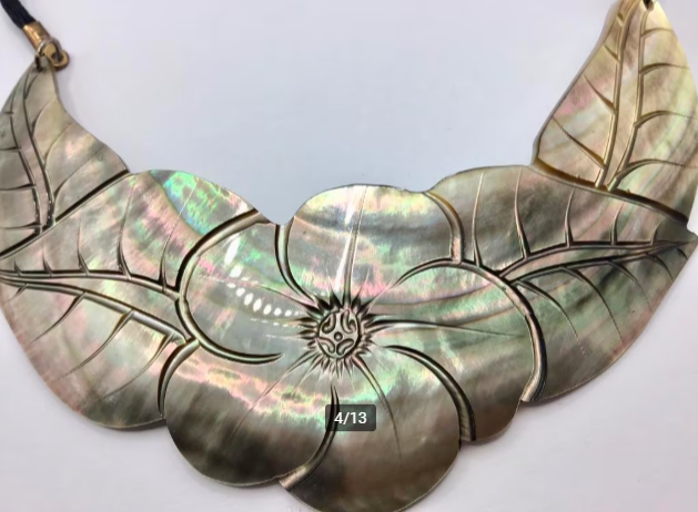 Vintage ketting parelmoer bloem groot stuk parelmoer mooi Vintage ketting parelmoer bloem groot stuk parelmoer mooi