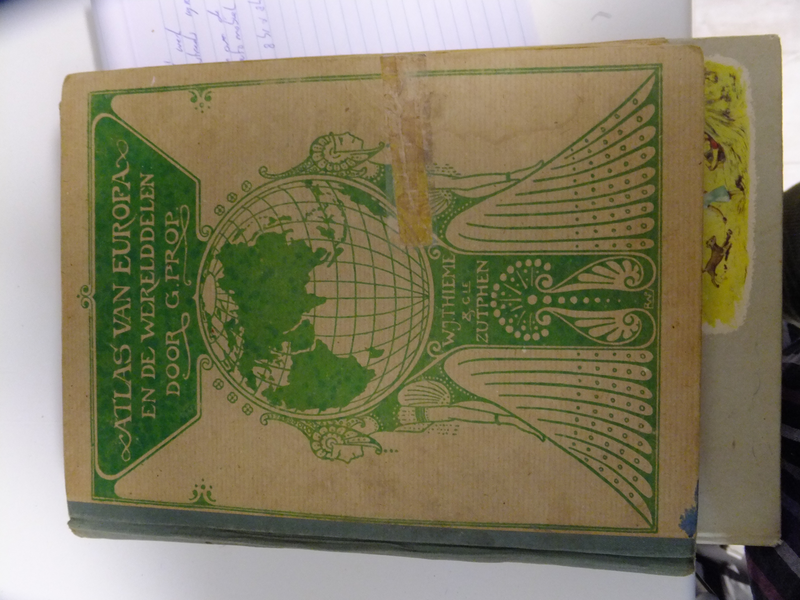 9 nostalgische atlassen + 1 voorbereidende aardrijkskunde – historische onderwijsmaterialen – vanaf jaren '30