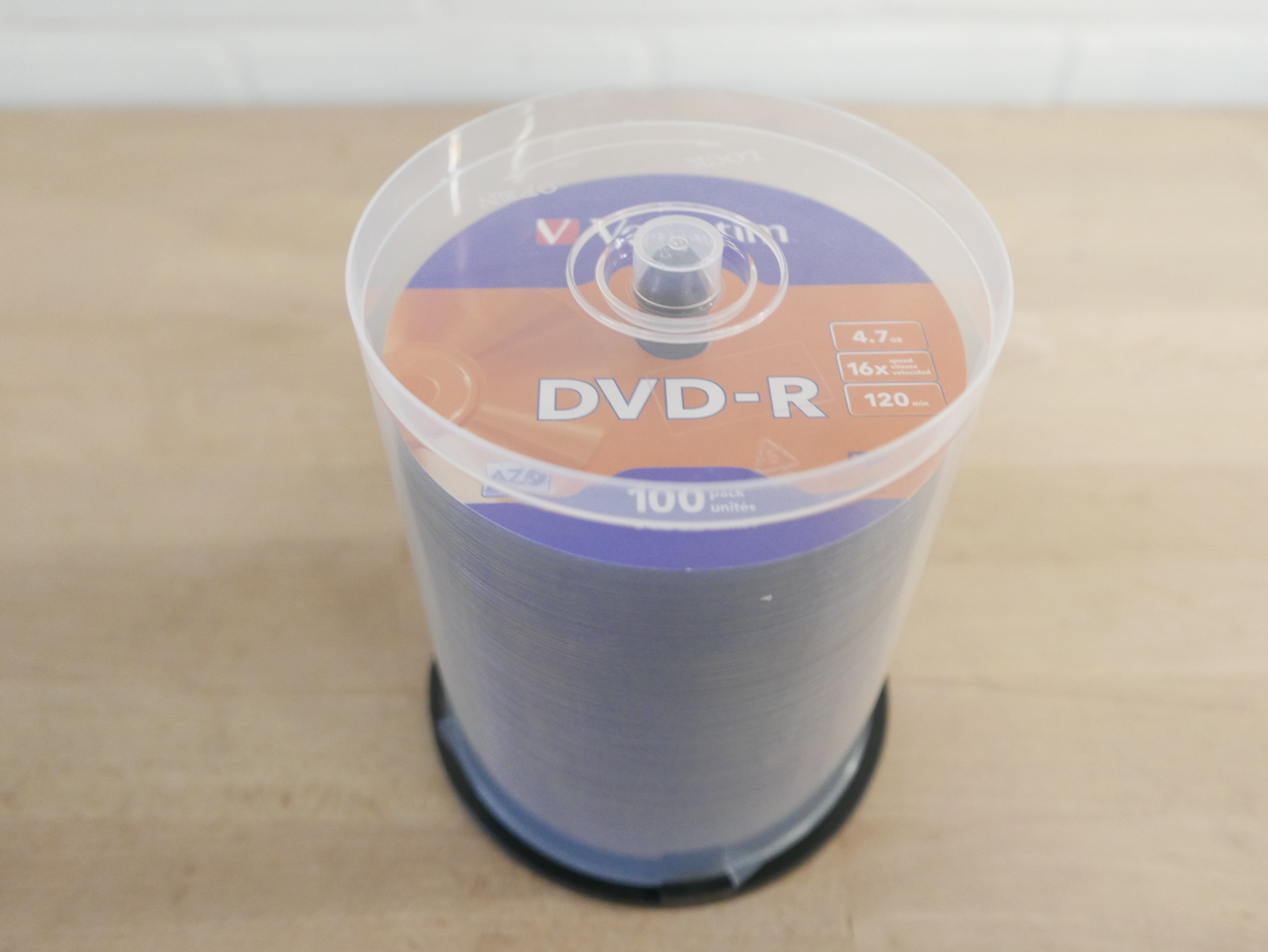 Verbatim DVD-R AZO 4,7GB - 16-voudige brandsnelheid - 100-delige spindel, zilver