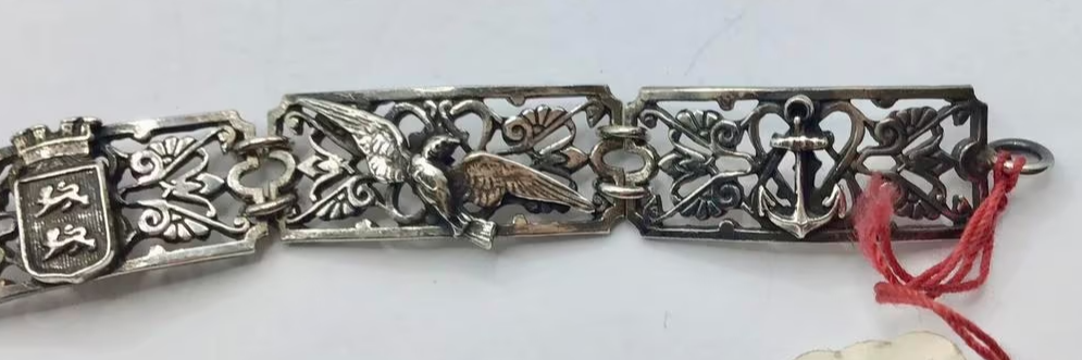 Vintage armband Normandië Frankrijk wapen schip zilver Vintage armband Normandië Frankrijk wapen schip zilver
