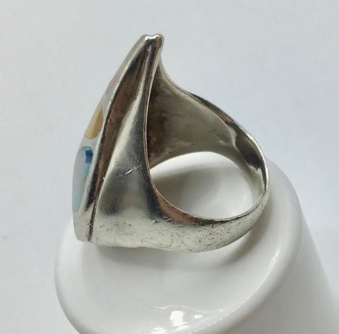 Grote druppelvormige damesring