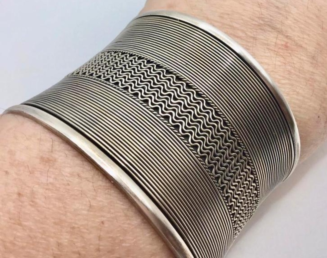 Verstelbare zilveren armband Verstelbare zilveren armband
