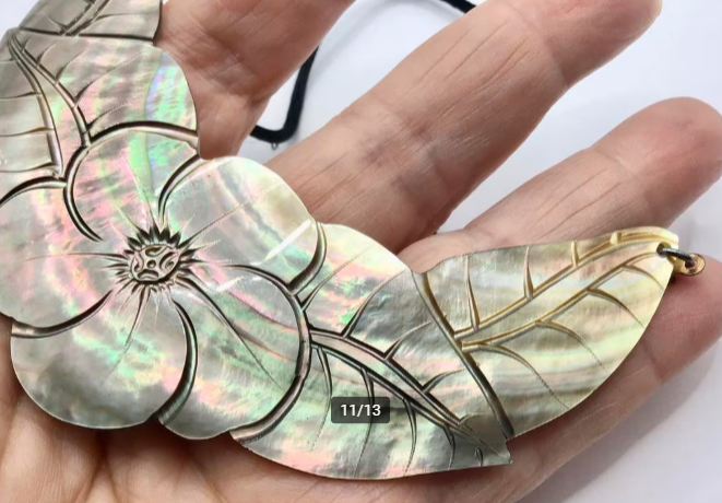 Vintage ketting parelmoer bloem groot stuk parelmoer mooi Vintage ketting parelmoer bloem groot stuk parelmoer mooi
