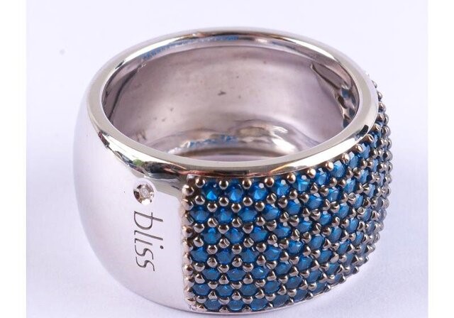 Bliss ring