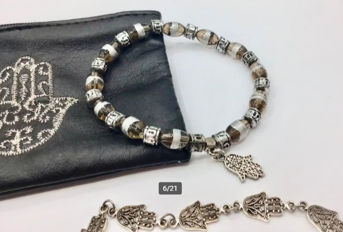 Vintage lotje sieraden Marokkaans 3 armbanden 2 oorbellen Vintage lotje sieraden Marokkaans 3 armbanden 2 oorbellen