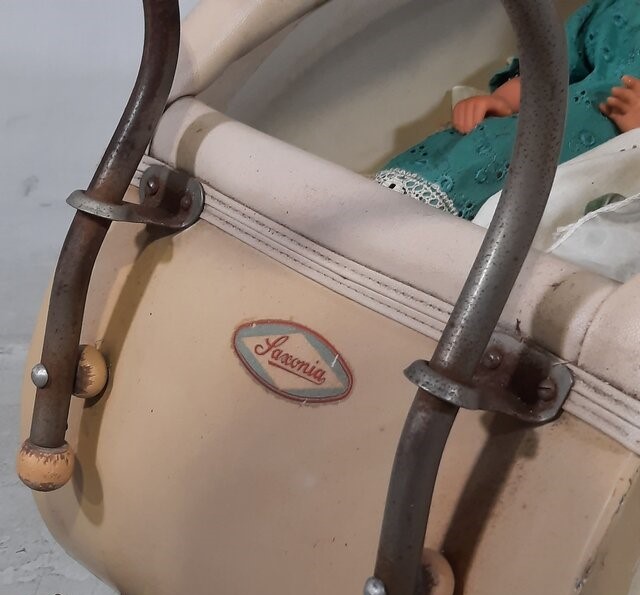Kinderwagen met 2 poppen Faxonia Kinderwagen met 2 poppen Faxonia