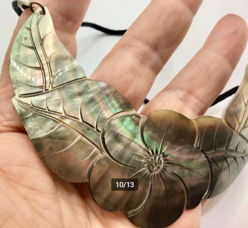 Vintage ketting parelmoer bloem groot stuk parelmoer mooi Vintage ketting parelmoer bloem groot stuk parelmoer mooi