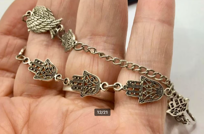 Vintage lotje sieraden Marokkaans 3 armbanden 2 oorbellen Vintage lotje sieraden Marokkaans 3 armbanden 2 oorbellen