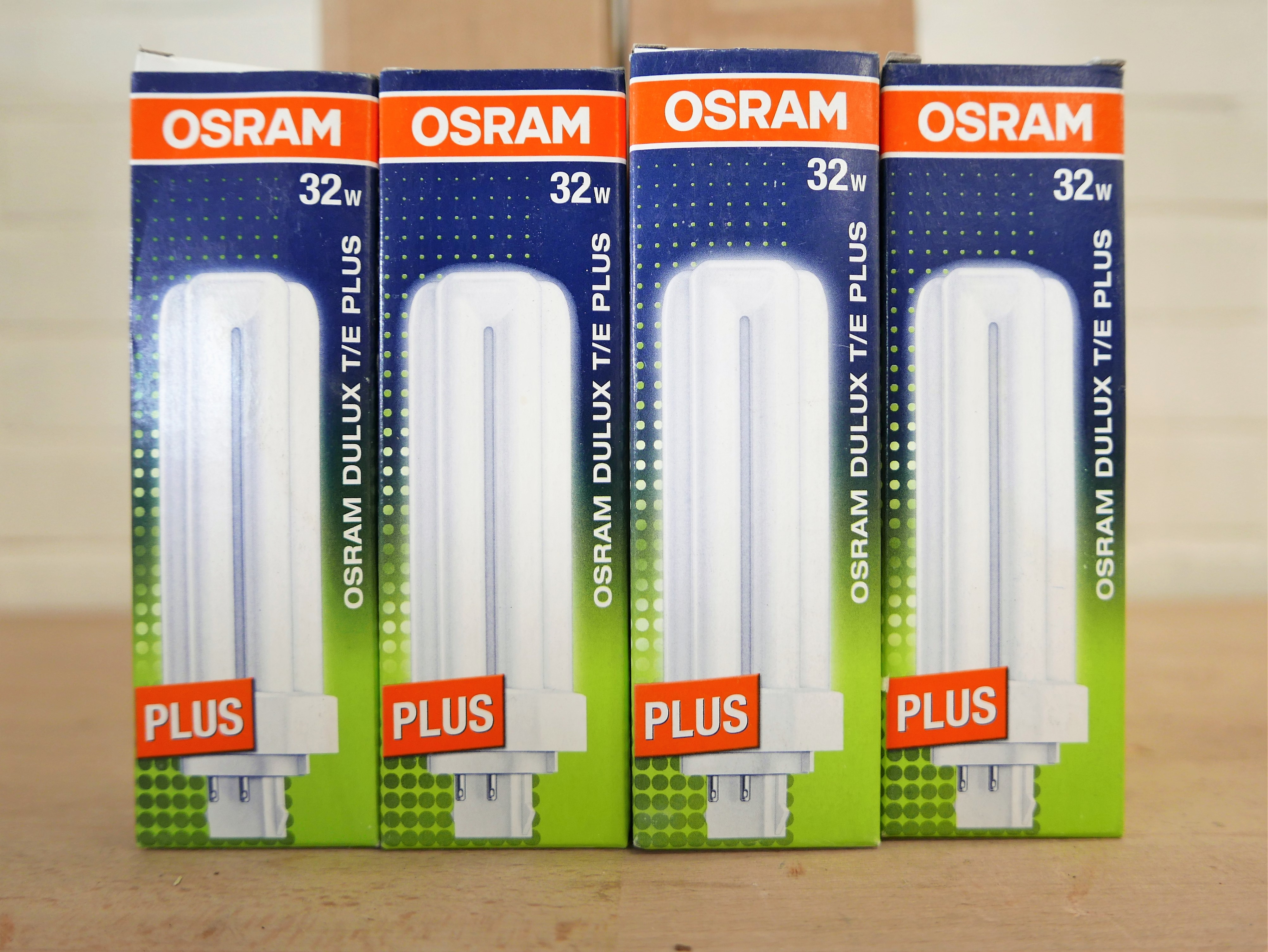 50 Osram Spaarlampen 32W Dulux T/E Plus