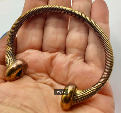 Vintage armband Keltisch Gallisch brons goud schat van Tayac