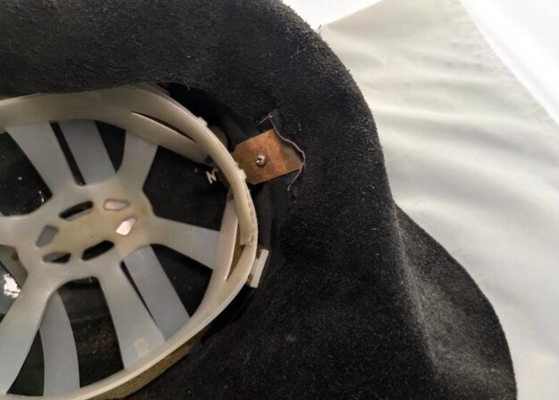 Oude brandweerhelm Oude brandweerhelm