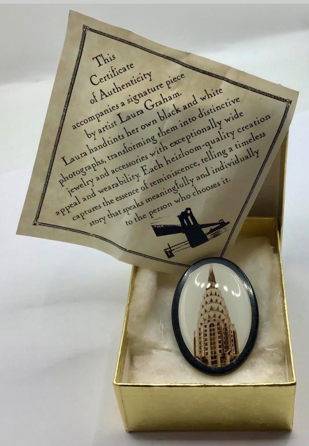 Vintage Design broche Chrysler Building artiest Laura Graham Vintage Design broche Chrysler Building artiest Laura Graham
