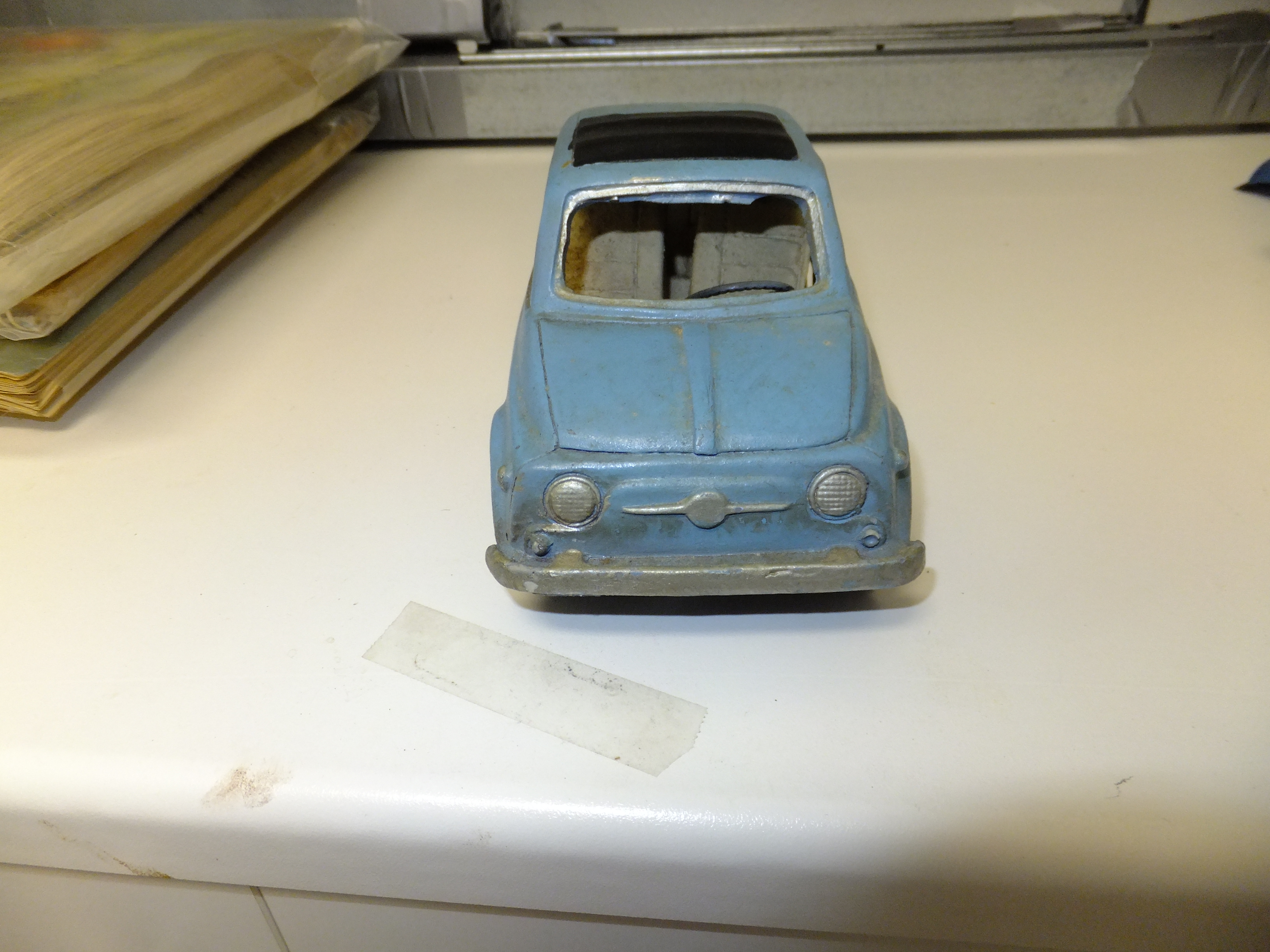 Schaalmodel Fiat 500 – blauwe kleur – nette staat – compleet interieur