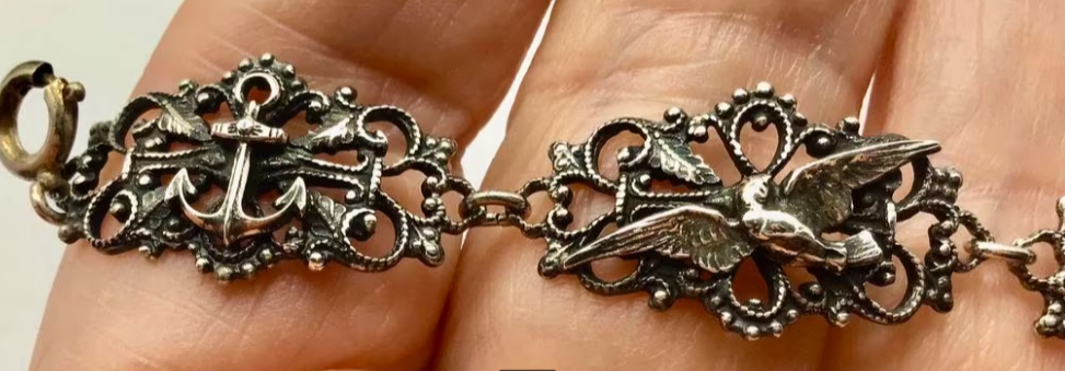 Vintage armband Normandië Frankrijk wapen schip zilver Vintage armband Normandië Frankrijk wapen schip zilver