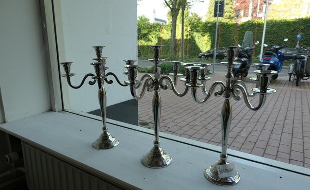 Verzilverde kandelaar