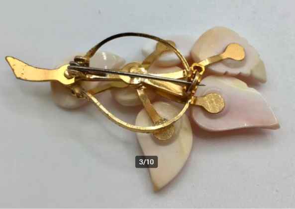 Broche Broche