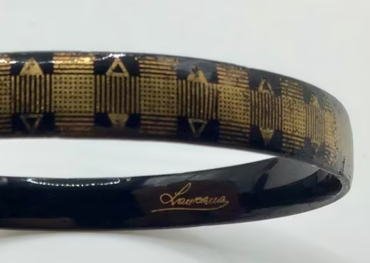 Vintage armband emaille Laureana gemerkt 2 stuks roze zwart 