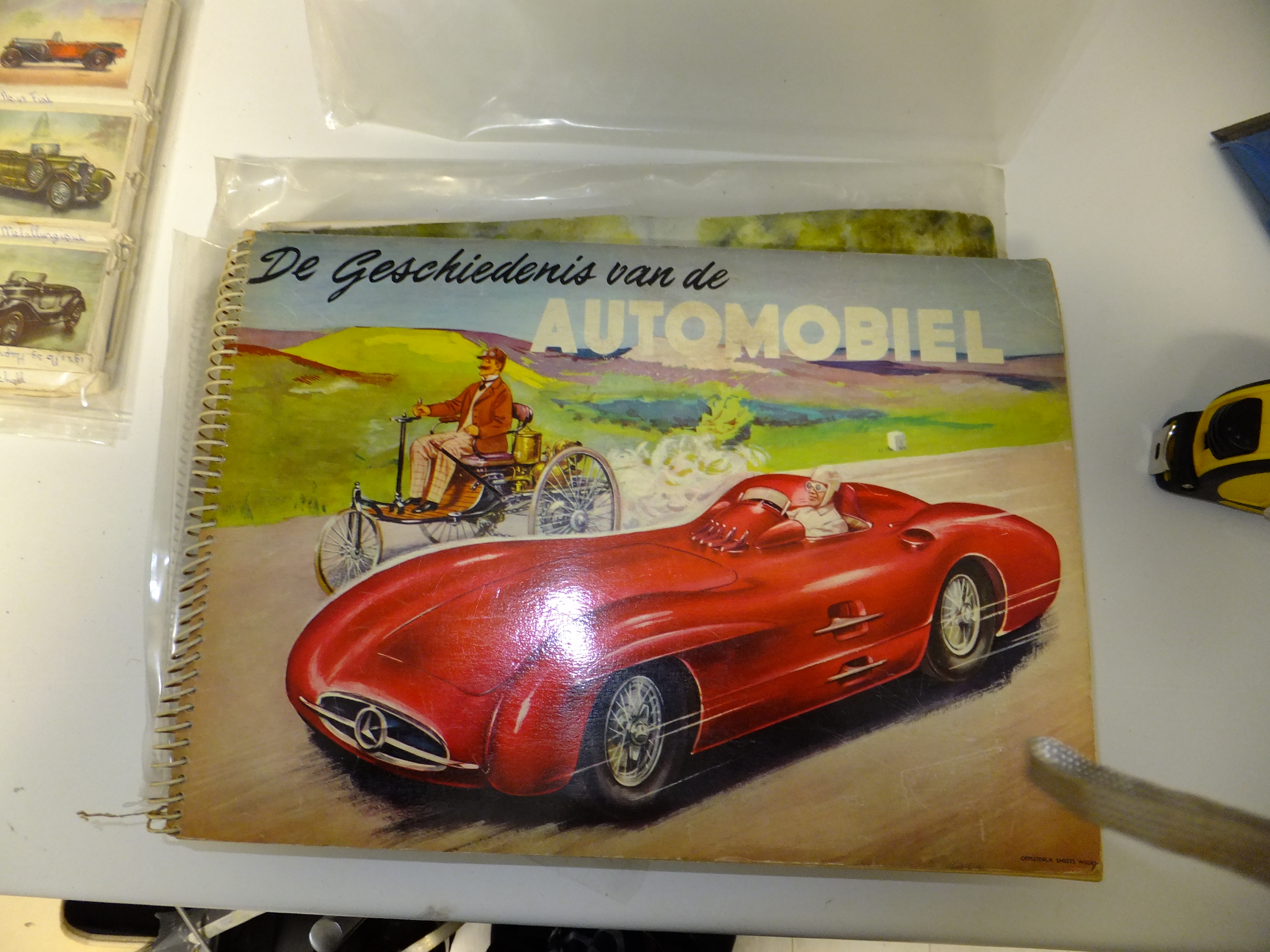 Zeldzame complete set – 4 plaatjesalbums "Geschiedenis van de Automobiel" – ca. 1940-1950