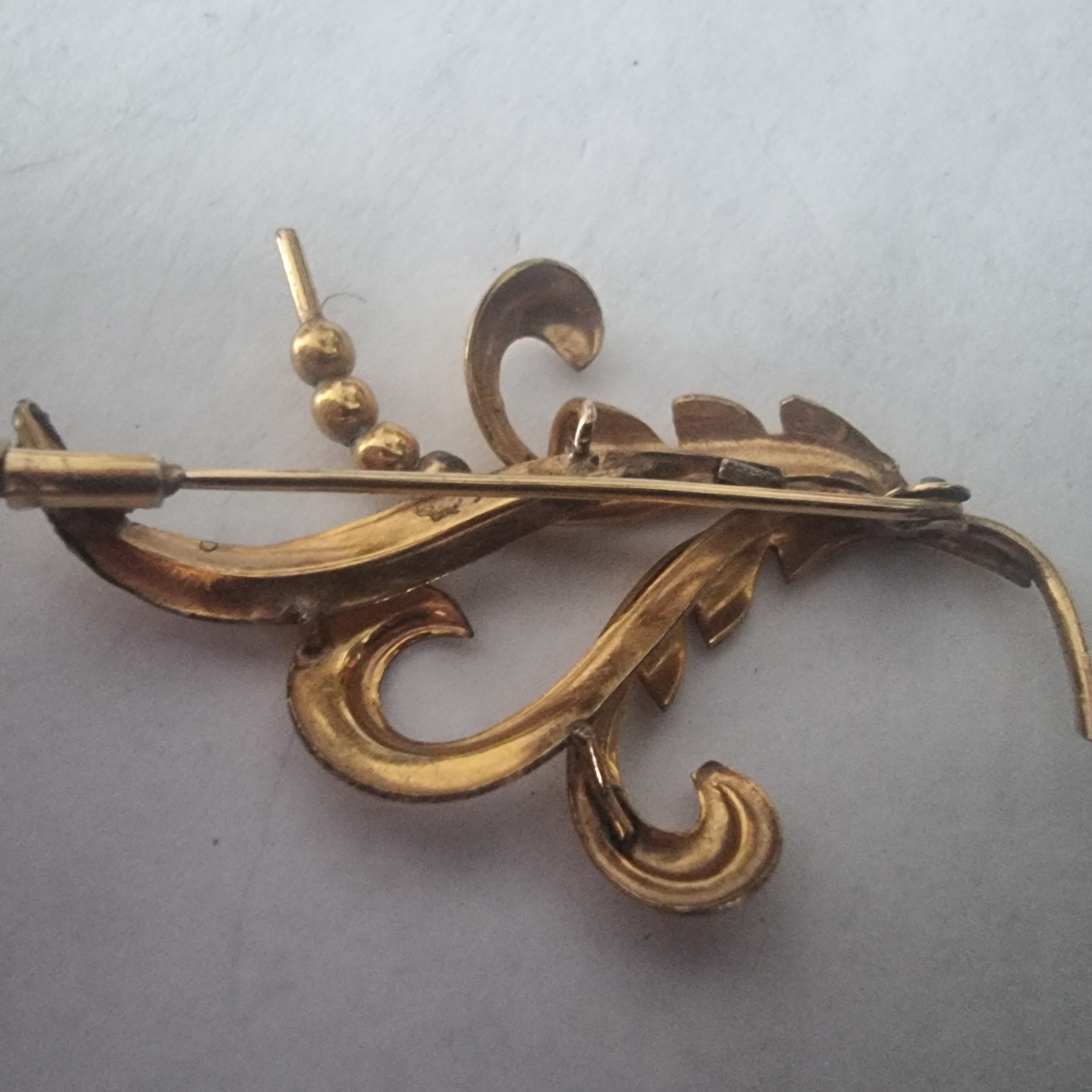 Div. vintage broches. Div. vintage broches.