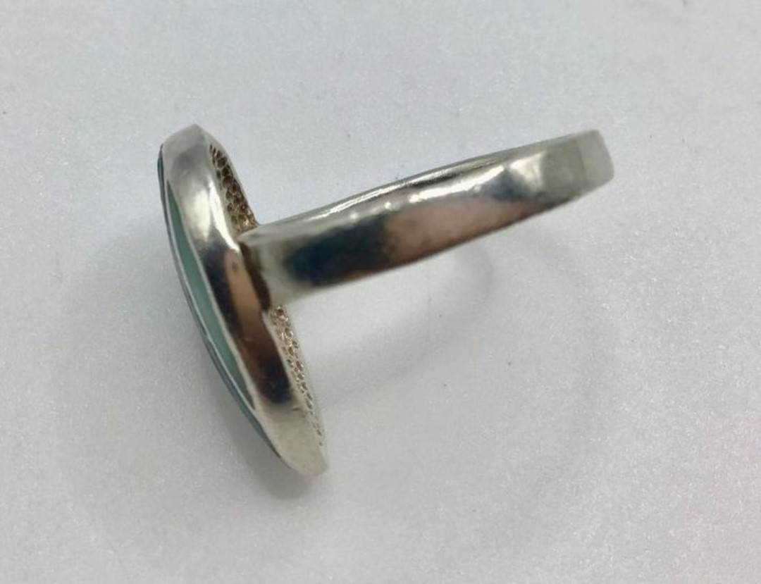 Druppel vormige damesring