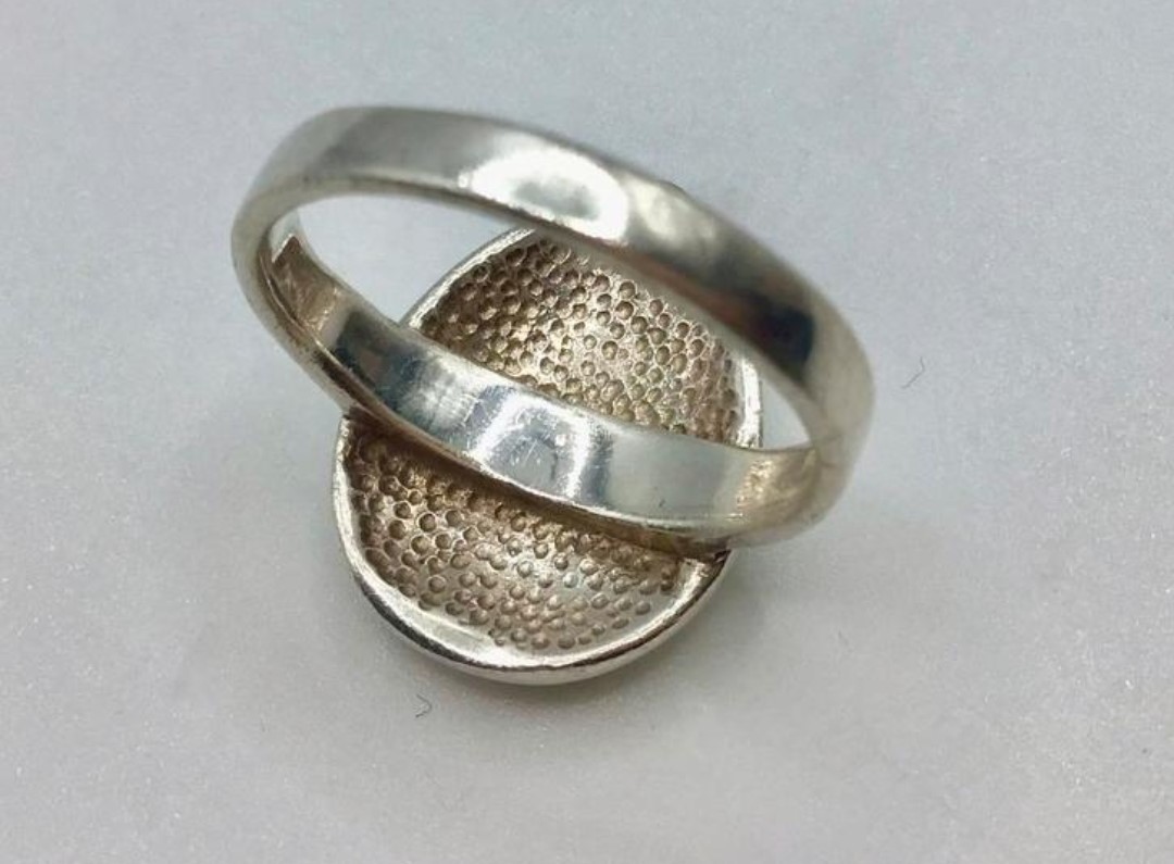 Druppel vormige damesring