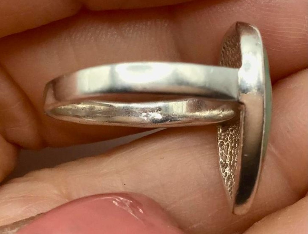 Druppel vormige damesring