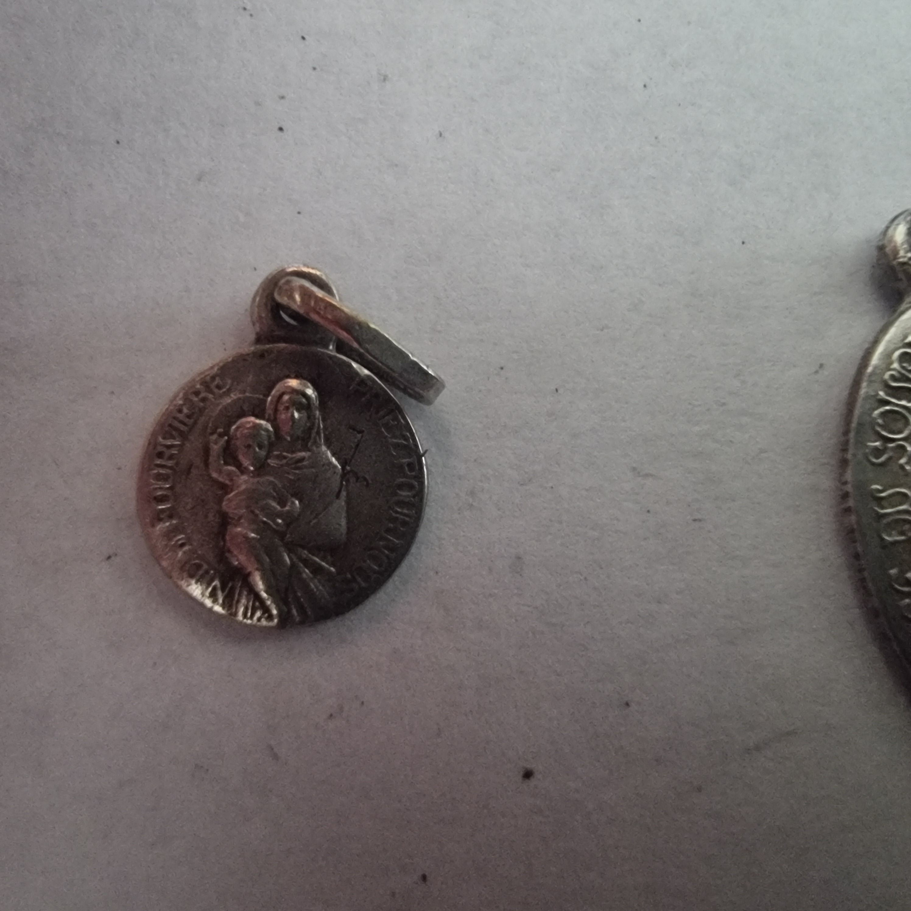 Div. vintage bedels