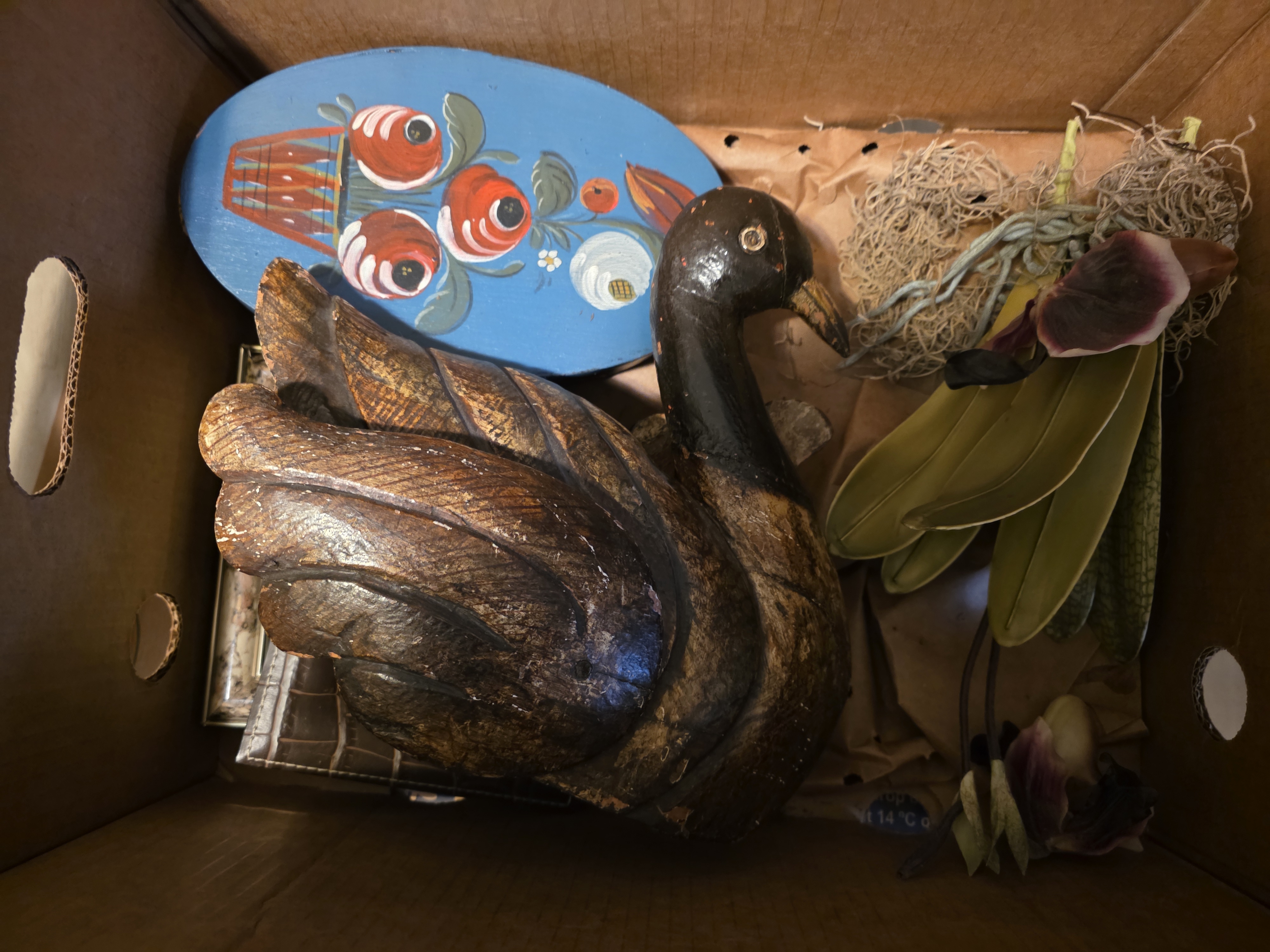 Doos met diverse goederen