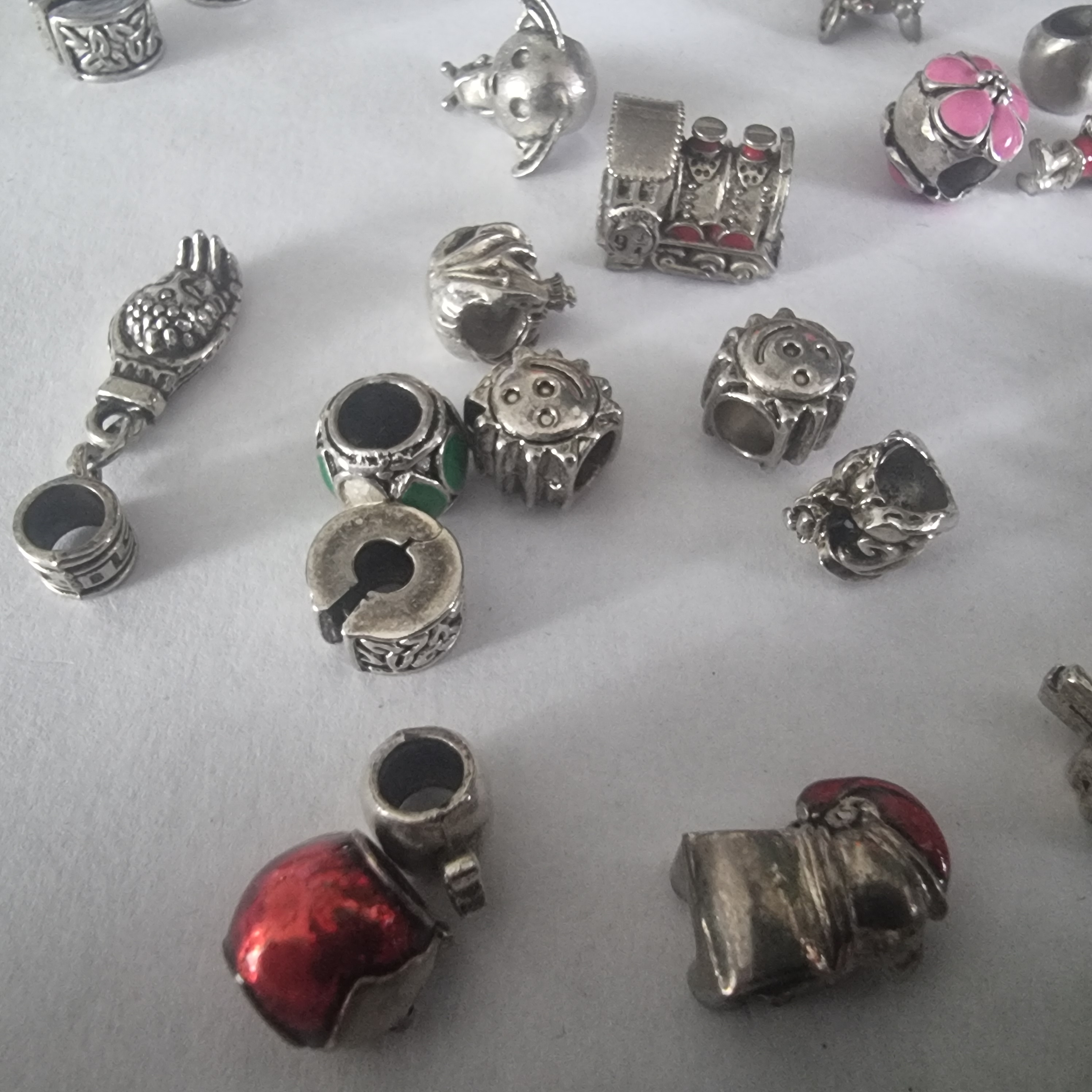 Pandora armband met bedels. Pandora armband met bedels.