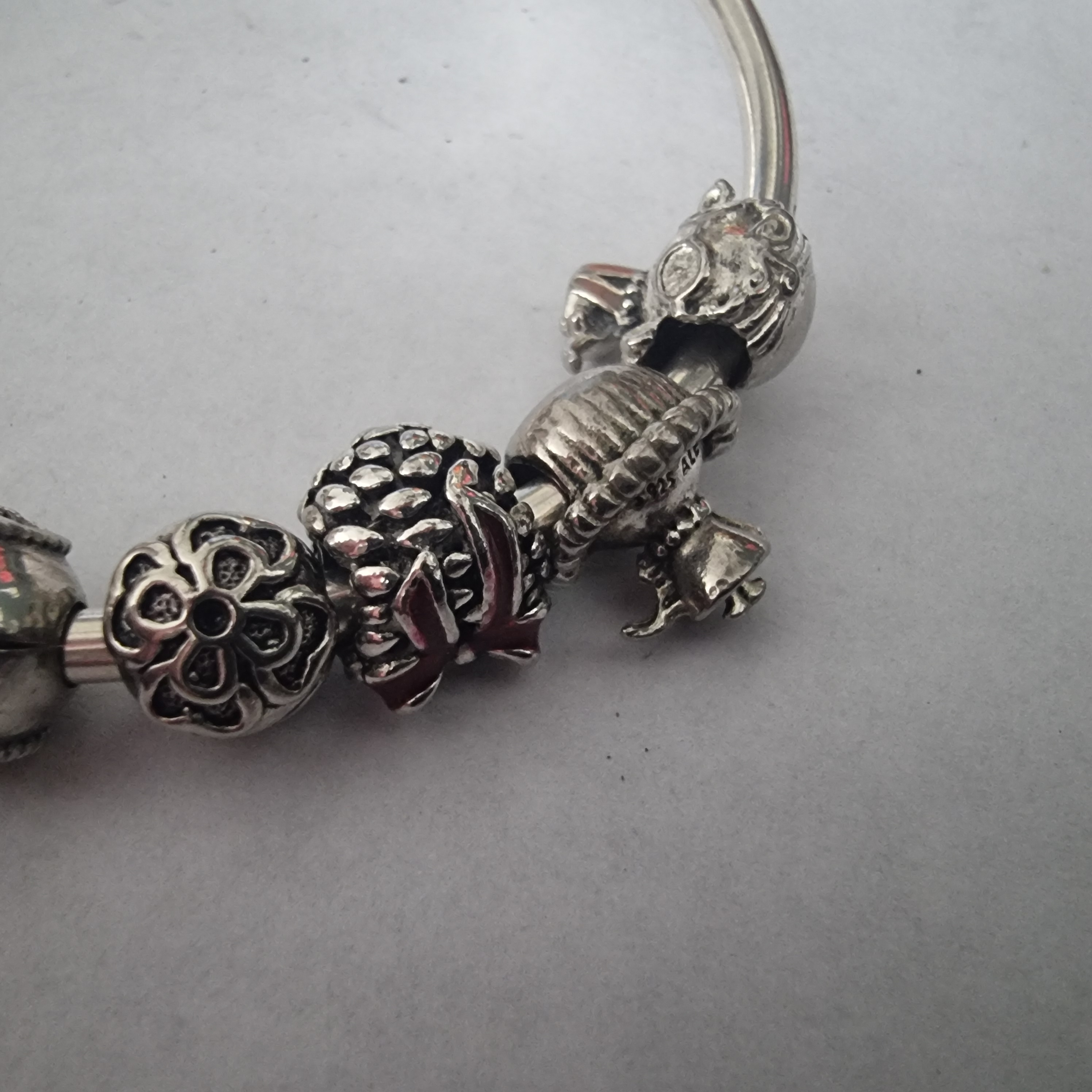 Pandora armbanden Harry Potter Kerst veel bedels maat 21 Pandora armbanden Harry Potter Kerst veel bedels maat 21
