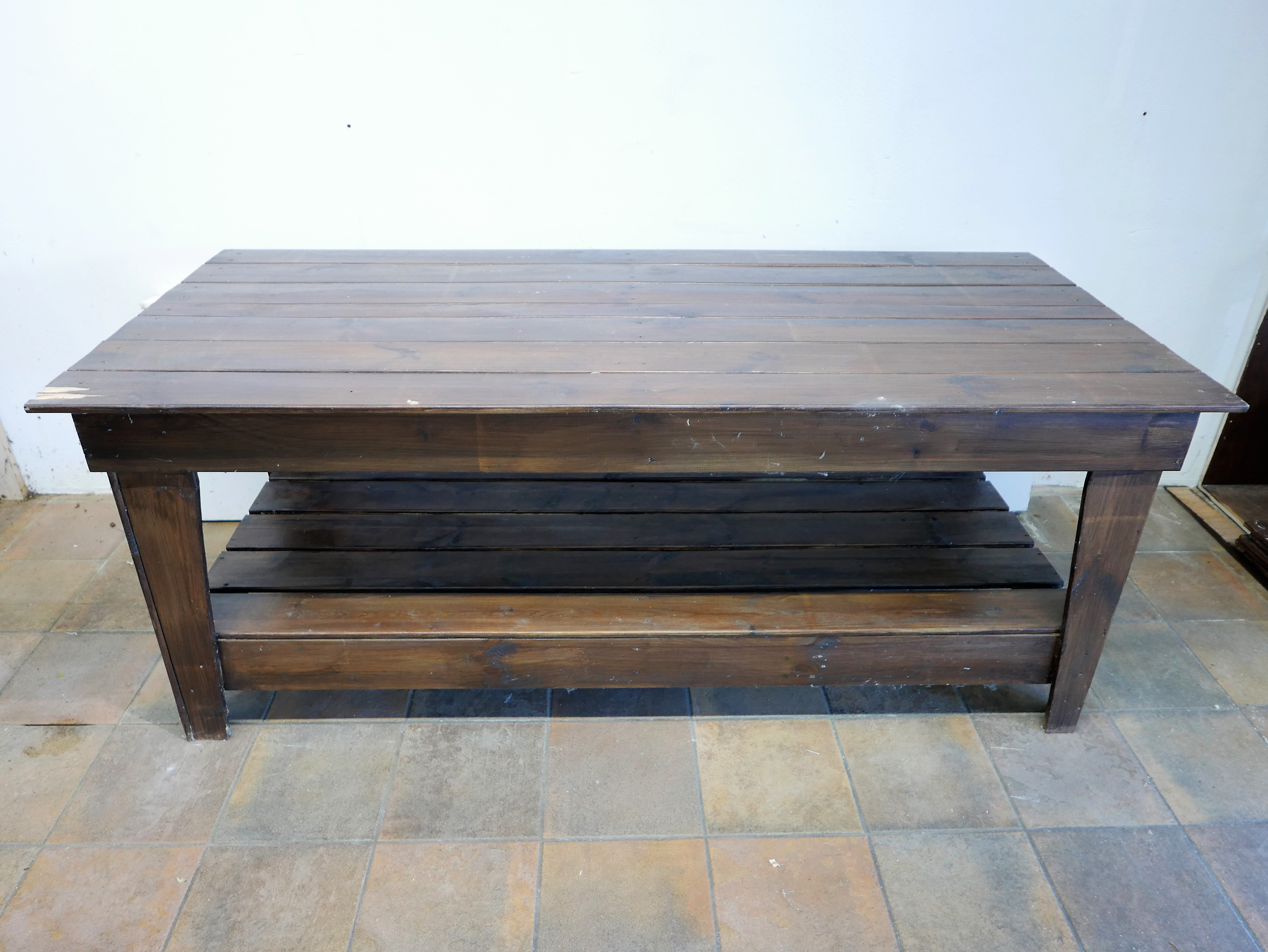 Houten tafel met onderschap 199x90x80 cm