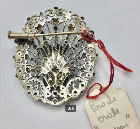 Vintage broche wapen van Trouville Normandië Frankrijk